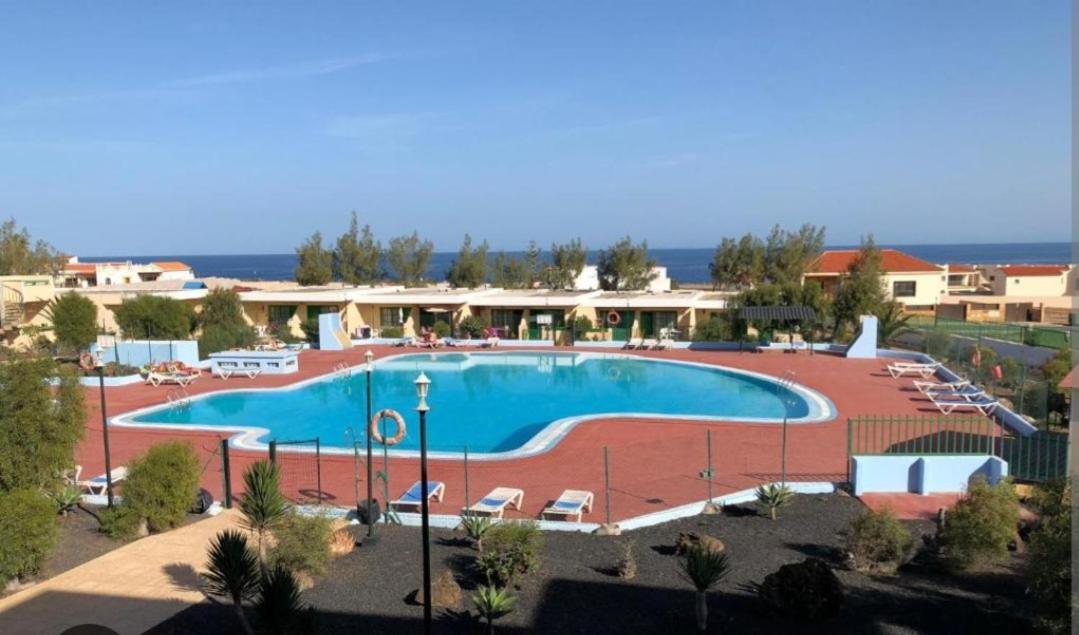Sunny Bungalow With Pool View By Ocean コスタ・デ・アンティグア エクステリア 写真